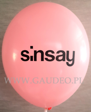 Nadruk logo Sinsay na balonach.