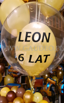 Personalizowany balon urodzinowy.